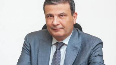 علاء فاروق: إختيار محافظ البنك المركزي  ضمن أفضل محافظي البنوك المركزية في العالم إعترافاً دولياً بنجاح السياسات النقدية