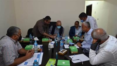 وزير الإسكان يعقد اجتماعا بجهاز المنصورة الجديدة لمتابعة الموقف التنفيذى للمشروعات المختلفة بالمدينة