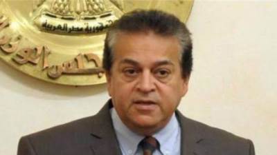 وزير التعليم العالي: نستهدف تطعيم ثلاثة ملايين من طلاب الجامعات