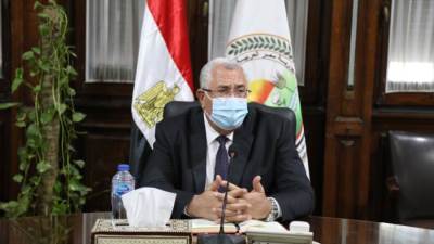 وزير الزراعة يشدد على توفير مستلزمات الانتاج للمزارعين والمربين بجودة عالية وأسعار مناسبة