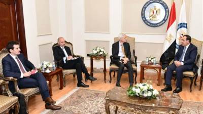 وزير البترول: يلتقي السفير الفرنسي لبحث مجالات التعاون المشترك