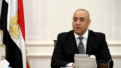 وزير الإسكان: جارٍ تنفيذ مشروع الصرف الصحى المتكامل بقرية غرب أسوان تنفيذاً لتوجيهات الرئيس