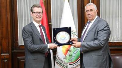 "القصير" ونائب وزير الزراعة الروسي يبحثان سبل التعاون الزراعي بين البلدين