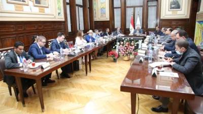 "القصير" و "ليفين" يبحثان سبل التعاون الزراعي بين البلدين