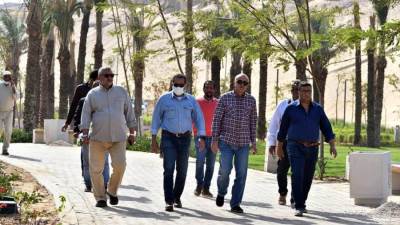 للمرة الثانية خلال أسبوع.. مسئولو "الإسكان" يتفقدون مشروعات مدينة أسوان الجديدة