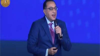 رئيس الوزراء: مصر لديها خطة لمضاعفة الطاقة المتجددة 300%