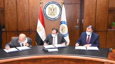 وزير البترول: توقيع اتفاقيتين جديدتين للبحث عن البترول وانتاجه في الصحراء الشرقية والغربية بإستثمارات 506 ملايين دولار