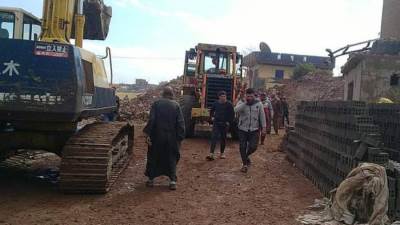 سعفان: حصر شامل بالعمالة غير المنتظمة بمصانع الطوب الطفلي لعمل وثيقة تأمين تكافلي