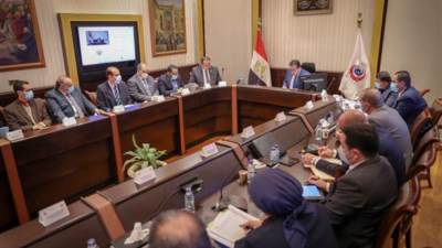 وزير التعليم العالي : انخفاض نسب تردد مرضى كورونا على المستشفيات بنسبة 52%