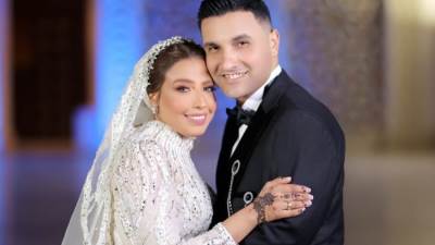 الطاهر يبارك حفل زفاف كريمة شقيقته مروة صفوت