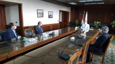 وزير الري يتابع موقف مشروعات تأهيل الترع والمساقي والتحول للري الحديث بمحافظة القليوبية