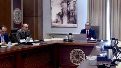 رئيس الوزراء: نستهدف تحلية 2 مليون متر مكعب من مياه البحر كمرحلة أولى