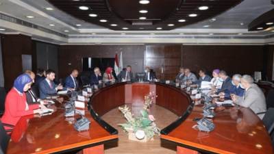 وزير النقل يستقبل السفير الإيطالي بالقاهرة لبحث التعاون