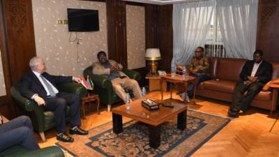 رئيس المقاولون العرب يلتقى سفير تنزانيا ووفد البرلمانيين التنزانيين