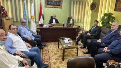 رئيس جهاز " خليج السويس " : افتتاح مصنع تجميع وتصنيع جزئي للمركبات بتوسعات المنطقة الصناعية قريبا