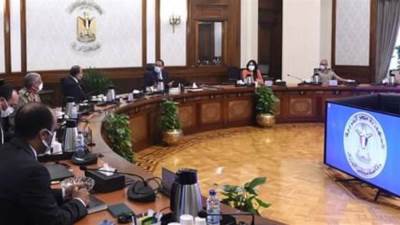 رئيس الوزراء يتابع تنفيذ تكليفات الرئيس بإنشاء 200 ألف وحدة سكنية بالقاهرة الكبرى لتطوير المناطق غير المخططة