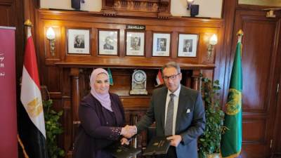 القباج والإتربي يوقعان بروتوكول تعاون بين صندوق دعم مشروعات الجمعيات والمؤسسات الأهلية وبنك مصر 