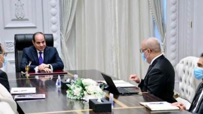 الرئيس السيسى يستعرض الموقف التنفيذى لمشروعات وزارة الإسكان