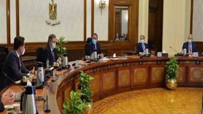 مدبولي: توطين صناعة السيارات على قمة أولوياتنا.. وتوطينها يحظى بجميع الدعم من الرئيس