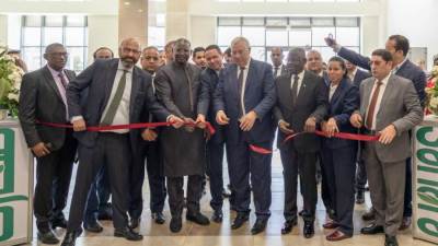 وزير الزراعة يفتتح فعاليات النسخة 34 لمعرض صحارى الزراعي الدولي