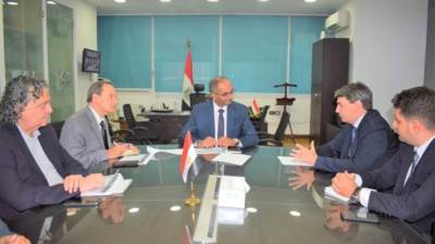 الإسكان تبحث مع ممثلي بنك الاستثمار الأوروبي موقف مشروعات المياه والصرف الجاري تنفيذها