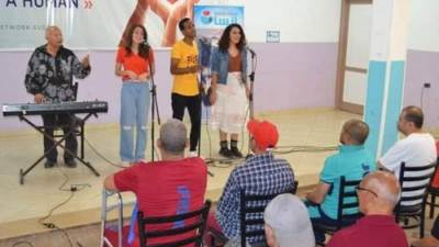 قافلة السعادة تصل محطتها الثالثة بدار الباقيات الصالحات