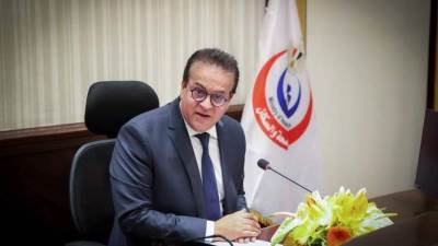 وزير ‏الصحة يعلن إطلاق حملة «طرق الأبواب لتنظيم الأسرة» بمحافظة الفيوم