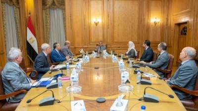 وزير الإنتاج الحربي يستقبل رئيسة شركة "إم جلوري" الإماراتية لبحث التعاون المشترك في مجال تصنيع السيارة البيك أب