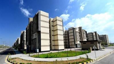 الجزار: نشارك القطاع الخاص فى تنفيذ 63 مشروعاً باستثمارات 1.1 تريليون جنيه