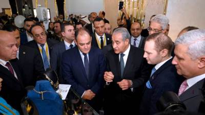 وزيرا التموين والصناعة يفتتحان فعاليات النسخة الثانية من المعرض الدولي للذهب والمجوهرات "نبيو"