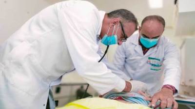  الصحة: تقديم الخدمة الطبية لـ 42 ألف مواطن ضمن "برنامج الرعاية الصحية لغير القادرين" خلال شهر نوفمبر المهملات