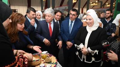 القباج ووزراء الشئون الاجتماعية العرب يتفقدون المعرض العربي للأسر المنتجة "بيت العرب" بقصر القبة