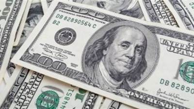 استقرار سعر الدولار أمام الجنيه بالبنوك المصرية اليوم