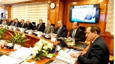 وزير البترول: النمو والتطوير فى كافة قطاعات صناعة البترول تتزايد طموحاتها
