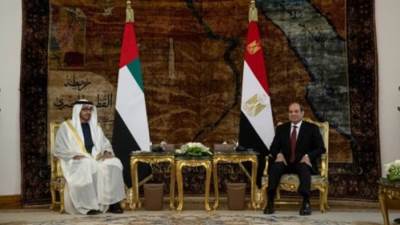 السيسي ومحمد بن زايد يبحثان سبل تطوير آليات وأطر التعاون المشترك في جميع المجالات