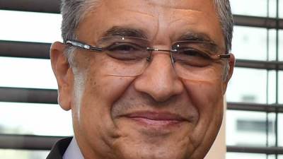 وزير الكهرباء: حوافز وضمانات لتشجيع الإستثمار فى مجال الطاقة المتجددة والهيدروجين الاخضر  