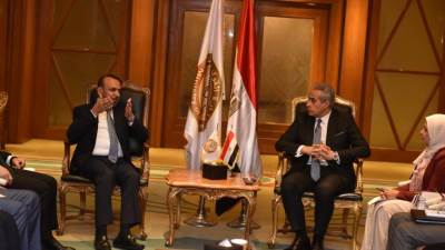 وزير القوى العاملة يلتقي بنظيره العراقي لتعزيز التعاون..وبحث ملف "المعاشات التقاعدية"