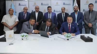 «صروح» توقع تحالفًا استراتيجيًا مع «ريكون للمقاولات» باستثمارات 30 مليار جنيه.. والبدء بمشروعي «انترادا» و«أفنيو مول»
