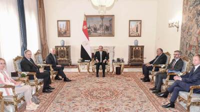 السيسي يستقبل الممثل الأعلى للشئون الخارجية والسياسة والأمنية للاتحاد الأوروبي 