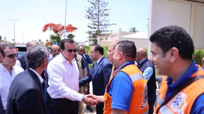وزير الصحة يتفقد مستشفى مارينا المركزي لمتابعة تنفيذ خطة التأمين الطبي للمدن الساحلية بالتزامن مع دخول فصل الصيف