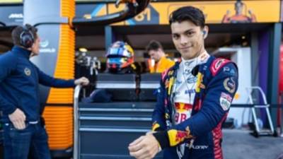 الكشف عن قائمة المشاركين في التجارب الحرة المخصصة للسائقين الناشئين على سيارة الجيل الثالث الكهربائية خلال عطلة أسبوع سباق الفورمولا إي في روما