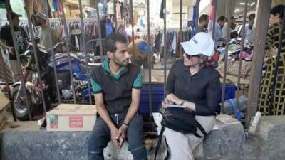 ركود في «وكالة البلح» وتراجع على شراء الملابس 