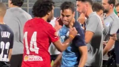 رسميا .. بيراميدز يشكوا حسين الشحات بسبب تعديه المشين على الشيبي