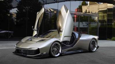 فيرارى تقدم نسخة فريدة من تصميماتها تحت تسمية (KC23)