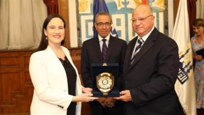 محافظ القاهرة وعمدة مدينة سراييفو يوقعان اتفاقًا للصداقة والتعاون