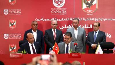الخطيب: الشراكة مع الجامعات الكندية تعكس رسالة الأهلي المجتمعية