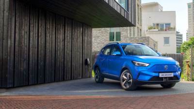 ’إم جي موتور‘ تطرح MG ZS EV الكهربائية الجديدة للعام 2024