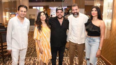 بحضور نجوم الفن.. محمد عبدالرحمن يحتفل بـ"البطة الصفرا" في عرض خاص