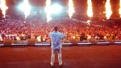 بورتو جولف مارينا يستضيف أكبر حفل غنائي للهضبة عمرو دياب في 2023  