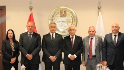 وزيرا التربية والتعليم والعمل يشهدان اتفاقيات تعاون لإطلاق 5 مدارس للتكنولوجيا التطبيقية  مع اتحاد الصناعات  مبادرة "إبدأ"